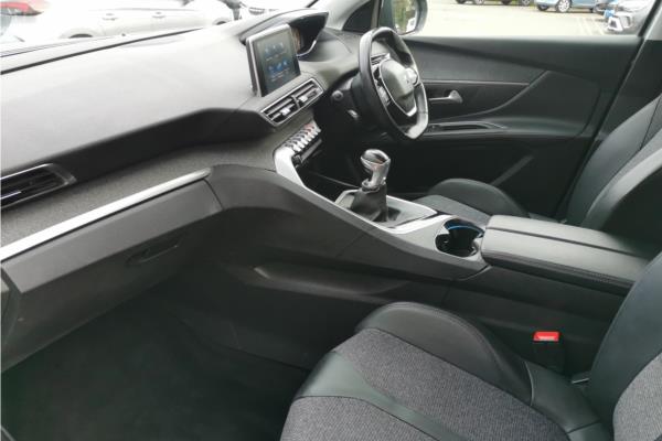 Non Franchise 2019 Peugeot 5008 1.2 PureTech Allure SUV 5dr Petrol Manual Euro 6 (s/s) (130 ps) - Fabic - Cloth, photo 15