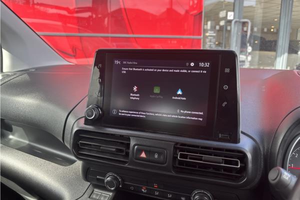 2021 Vauxhall Combo Life 1.5 Turbo D SE XL MPV 5dr Diesel Manual Euro 6 (s/s) (7 Seat) (100 ps) - Cloth, photo 23