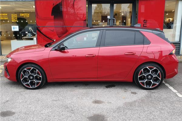 2022 Vauxhall Astra 1.6 12.4kWh GS Line Hatchback 5dr Petrol Plug-in Hybrid Auto Euro 6 (s/s) (180 ps) - Cloth Sienna/Jet Blk, photo 5