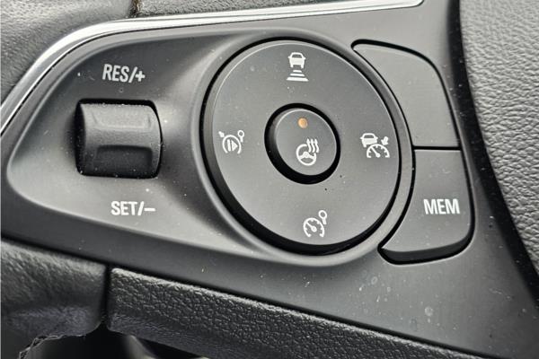 2022 Vauxhall Grandland 1.2 Turbo Ultimate SUV 5dr Petrol Auto Euro 6 (s/s) (130 ps) - Leather, photo 18