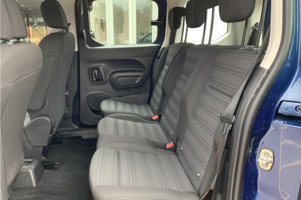2020 Vauxhall Combo Life 1.2 Turbo GPF Energy MPV 5dr Petrol Manual Euro 6 (s/s) (7 Seat) (110 ps) - Cloth, photo 35