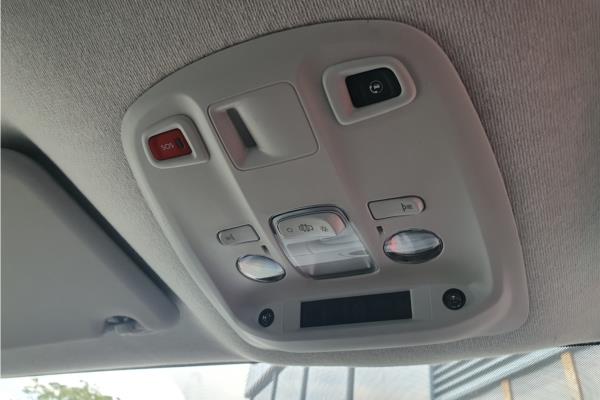 2023 Vauxhall Vivaro-e Life - Curitiba Triton, photo 23