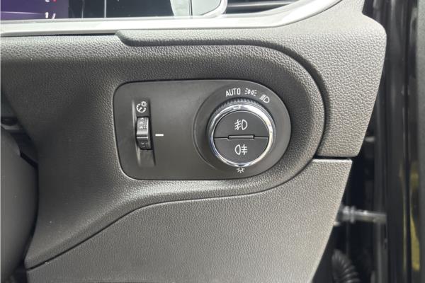 2022 Vauxhall Grandland 1.2 Turbo Ultimate SUV 5dr Petrol Manual Euro 6 (s/s) (130 ps) - Leather, photo 21