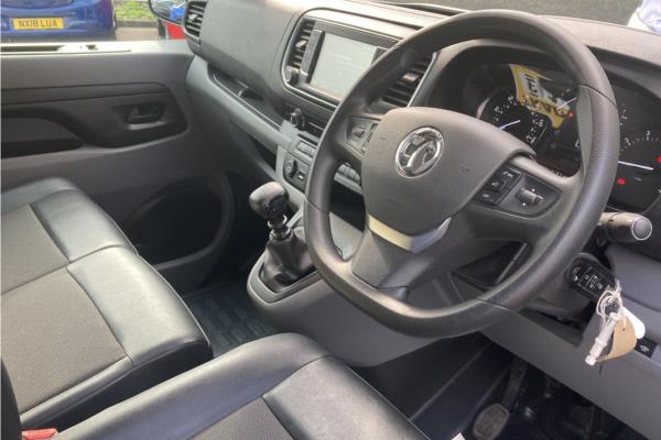 2019 VAUXHALL VIVARO - Cloth, photo 12