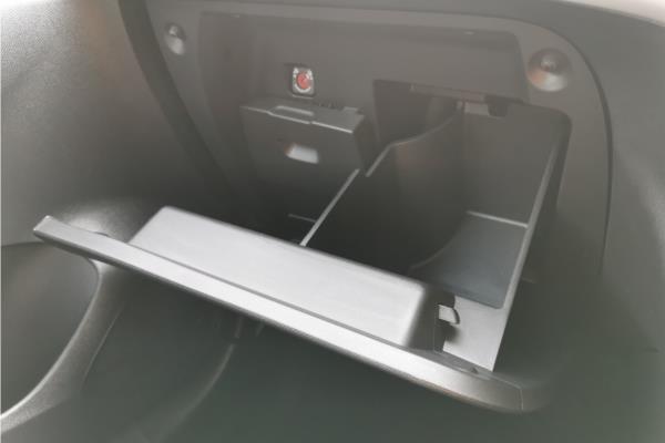 2023 Vauxhall Corsa 1.2 Design Hatchback 5dr Petrol Manual Euro 6 (75 ps) - Fresez Marvel, photo 26