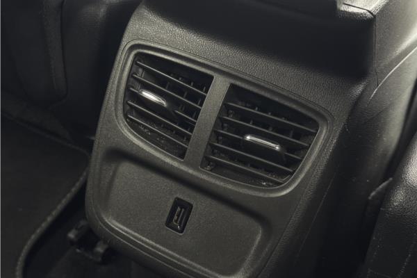 2021 Vauxhall Grandland X 1.2 Turbo Griffin Edition SUV 5dr Petrol Manual Euro 6 (s/s) (130 ps) - Cloth, photo 39
