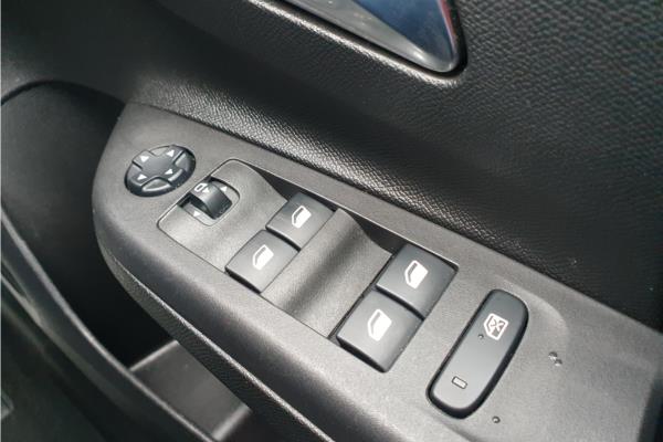 2020 Vauxhall Corsa 1.2 Turbo Ultimate Nav Hatchback 5dr Petrol Auto Euro 6 (s/s) (100 ps) - Cloth, photo 22
