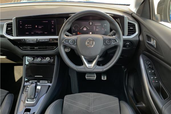 2022 Vauxhall Grandland 1.2 Turbo Ultimate SUV 5dr Petrol Auto Euro 6 (s/s) (130 ps) - Black Alcantara, photo 11