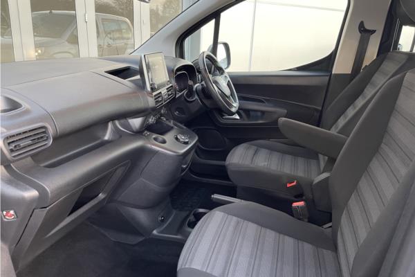 2019 Vauxhall Combo Life 1.5 Turbo D BlueInjection Energy MPV 5dr Diesel Auto Euro 6 (s/s) (130 ps) - Cloth, photo 15