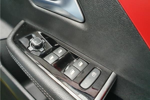 2022 Vauxhall Astra 1.6 12.4kWh GS Line Hatchback 5dr Petrol Plug-in Hybrid Auto Euro 6 (s/s) (180 ps) - Cloth Sienna/Jet Blk, photo 22