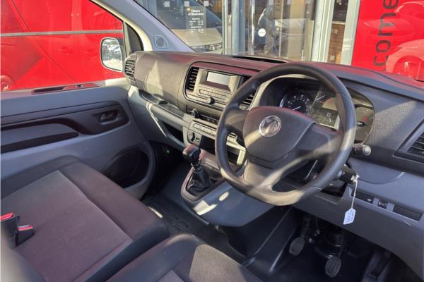 2021 Vauxhall Vivaro Life 1.5 Turbo D Edition M MPV 5dr Diesel Manual SWB Euro 6 (s/s) (9 Seat) (120 ps) - Cloth, photo 12