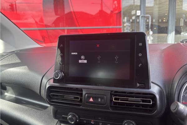 2021 Vauxhall Combo Life 1.5 Turbo D SE XL MPV 5dr Diesel Manual Euro 6 (s/s) (7 Seat) (100 ps) - Cloth, photo 17