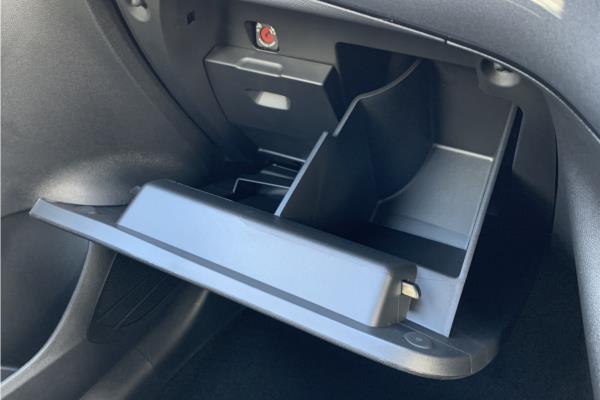 2024 Vauxhall Corsa-e 50kWh GS Hatchback 5dr Electric Auto (136 ps) - Banda Marvel Bl, photo 25