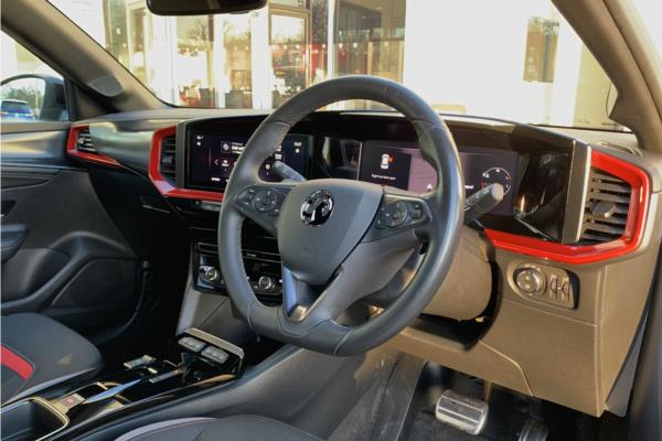 2021 Vauxhall Mokka 1.2 Turbo SRi Nav Premium SUV 5dr Petrol Auto Euro 6 (s/s) (130 ps) - Cloth, photo 12