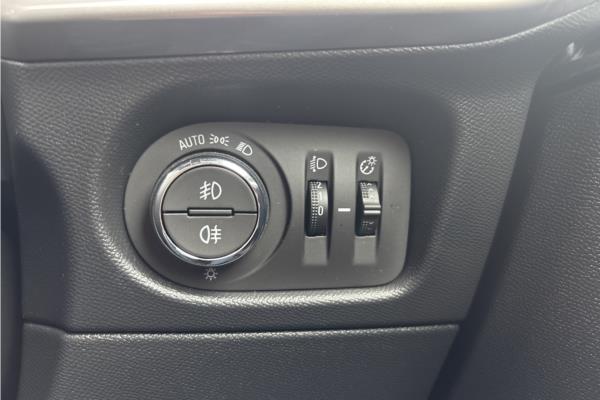 2023 Vauxhall Mokka 1.2 Turbo Black SUV 5dr Petrol Manual Euro 6 (s/s) (136 ps) - Cloth, photo 21