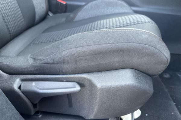 Non Franchise 2021 Peugeot 5008 1.2 PureTech Active Premium SUV 5dr Petrol Manual Euro 6 (s/s) (130 ps) - Fabic - Cloth, photo 29