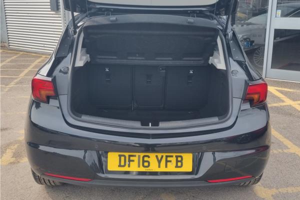 2016 Vauxhall Astra 1.4i Turbo Elite Nav Hatchback 5dr Petrol Auto Euro 6 (s/s) (150 ps) - Leather, photo 14