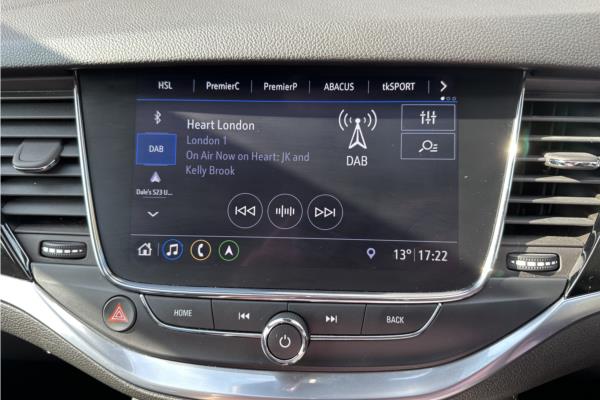 2021 Vauxhall Astra 1.2 Turbo Elite Nav Premium Hatchback 5dr Petrol Manual Euro 6 (s/s) (145 ps) - Leather, photo 17