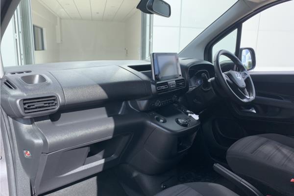 2019 Vauxhall Combo Life 1.5 Turbo D BlueInjection Energy MPV 5dr Diesel Auto Euro 6 (s/s) (130 ps) - Cloth, photo 15