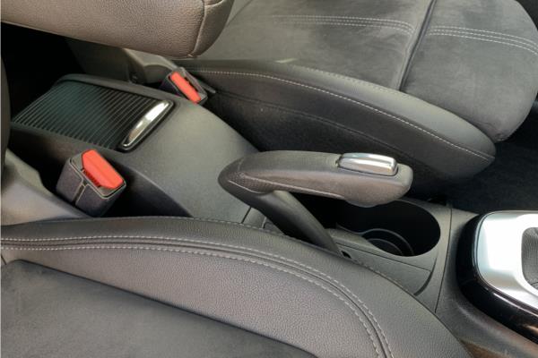 2022 Vauxhall Crossland 1.2 Turbo Ultimate SUV 5dr Petrol Auto Euro 6 (s/s) (130 ps) - Cloth/Alcantara, photo 31