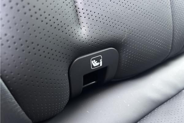BYD Dolphin* Surf 5Dr 65kW Boost 43kWh Auto - Black+grey Vegn, photo 32