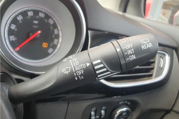 2019 Vauxhall Astra 1.4i Turbo GPF Elite Nav Hatchback 5dr Petrol Auto Euro 6 (s/s) (150 ps) - Leather, photo 28