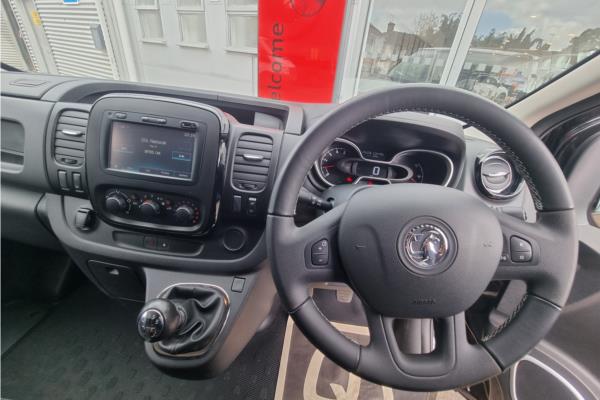 2018 VAUXHALL VIVARO - Cloth, photo 11
