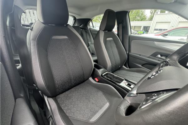 2022 Vauxhall Mokka 1.2 Turbo Design SUV 5dr Petrol Auto Euro 6 (s/s) (130 ps) - Cloth, photo 34