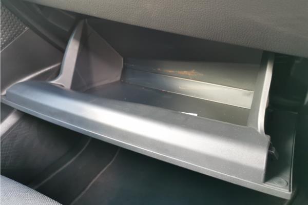 Non Franchise 2021 Toyota C-HR 1.8 VVT-h GPF Design SUV 5dr Petrol Hybrid CVT Euro 6 (s/s) (122 ps) - Fabic - Cloth, photo 26