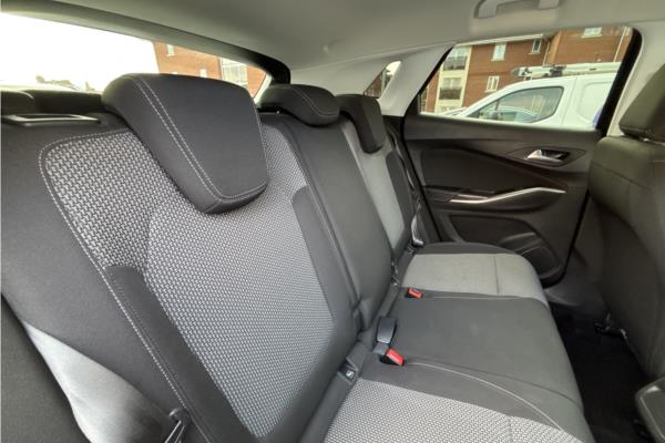 2019 Vauxhall Grandland X 1.2 Turbo SE SUV 5dr Petrol Auto 8Spd Euro 6 (s/s) (130 ps) - Cloth, photo 13