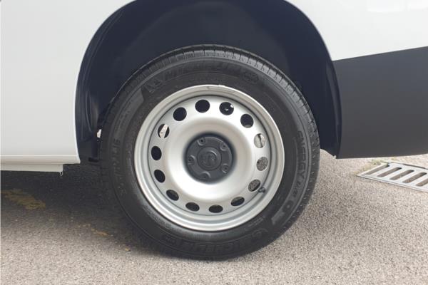 2024 Vauxhall Combo 1.5 Turbo D 2300 Prime Panel Van 6dr Diesel Manual L2 H1 Euro 6 (s/s) (100 ps) - Mistray Grey, photo 19