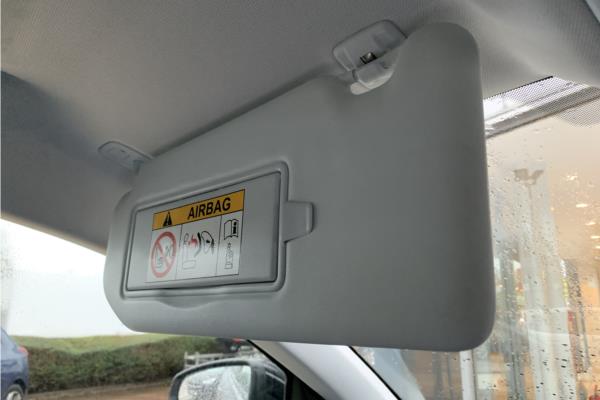 2019 Vauxhall Grandland X 1.2 Turbo GPF Sport Nav SUV 5dr Petrol Auto Euro 6 (s/s) (130 ps) - Cloth, photo 30