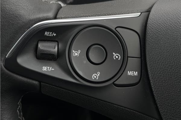 2020 VAUXHALL CROSSLAND - Florey Black, photo 17
