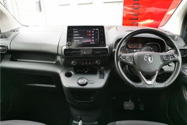 2021 Vauxhall Combo Life 1.2 Turbo SE MPV 5dr Petrol Auto Euro 6 (s/s) (7 Seat) (130 ps) - Cloth, photo 10