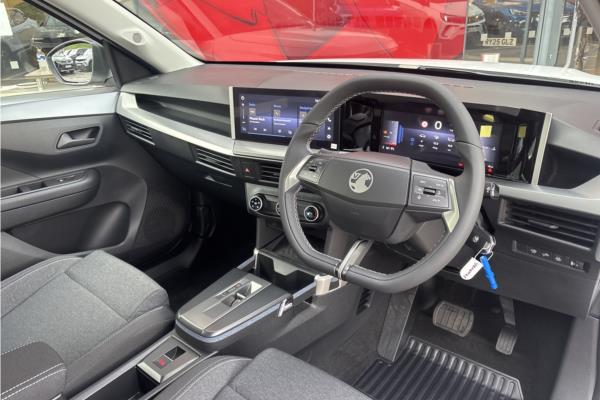 Vauxhall Frontera 1.2 Hybrid 110ps Design E-dct6 - Grey Cloth Seat, photo 11