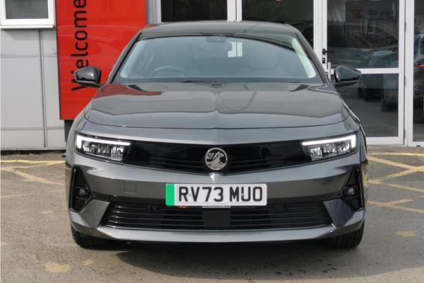 2024 Vauxhall Astra Electric 54kWh Design Hatchback 5dr Electric Auto (156 ps) - Jet Blck Modene, photo 3