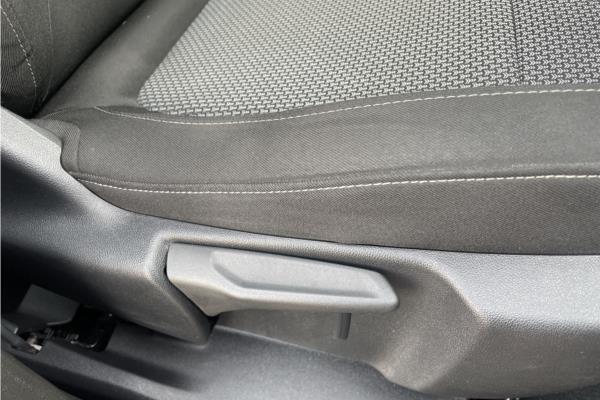 2018 Vauxhall Grandland X 1.2 Turbo SE SUV 5dr Petrol Auto 8Spd Euro 6 (s/s) (130 ps) - Cloth, photo 32