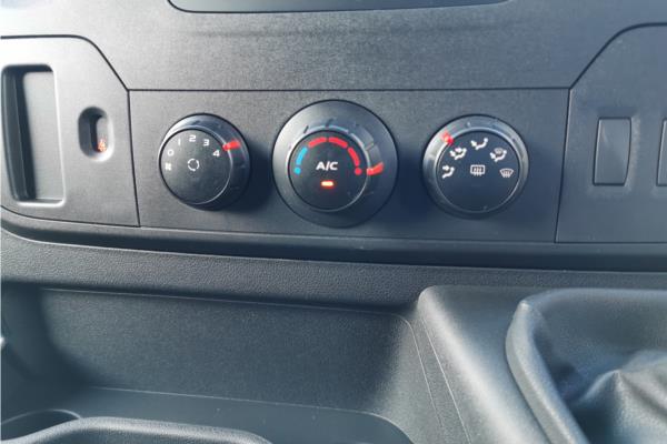 2019 VAUXHALL MOVANO - Pulse Cloth, photo 15