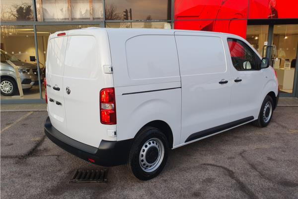 2024 Vauxhall Vivaro-e 3100 75kWh Dynamic Auto L1 H1 6dr (7.4kW Charger) - Curtiba Grey, photo 7