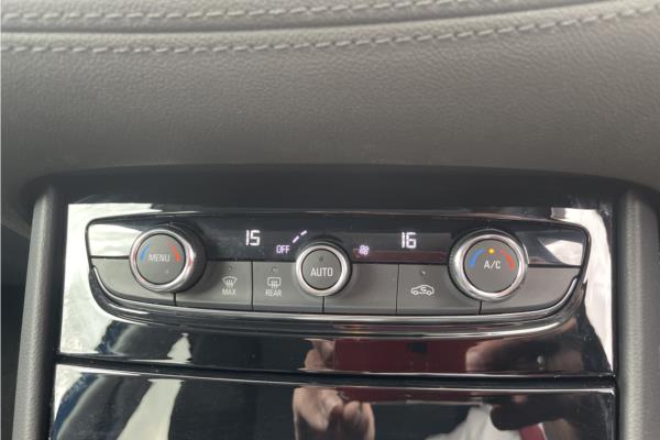 2021 VAUXHALL GRANDLAND - Berson Black, photo 15