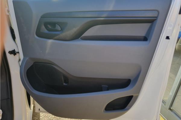 2020 Vauxhall Vivaro 1.5 Turbo D 2900 Sportive Panel Van 5dr Diesel Manual L2 H1 Euro 6 (s/s) (100 ps) - Cloth, photo 37