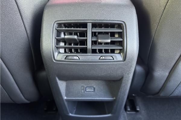 Vauxhall Astra* 5Dr 54kWh 11kWCh Ultimate AU - Jet Blk+alcantr, photo 38