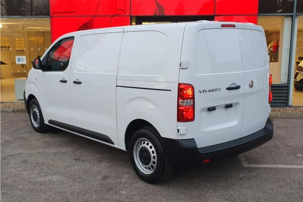 2024 Vauxhall Vivaro-e 3100 75kWh Dynamic Auto L1 H1 6dr (7.4kW Charger) - Curtiba Grey, photo 5