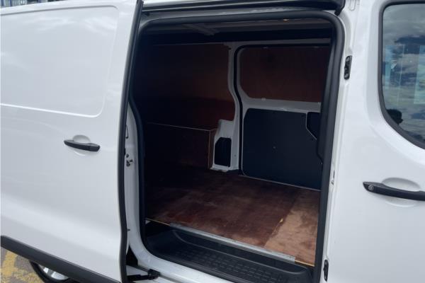 2020 Vauxhall Vivaro 1.5 Turbo D 2900 Dynamic Panel Van 6dr Diesel Manual L2 Euro 6 (s/s) (100 ps) - Cloth, photo 13