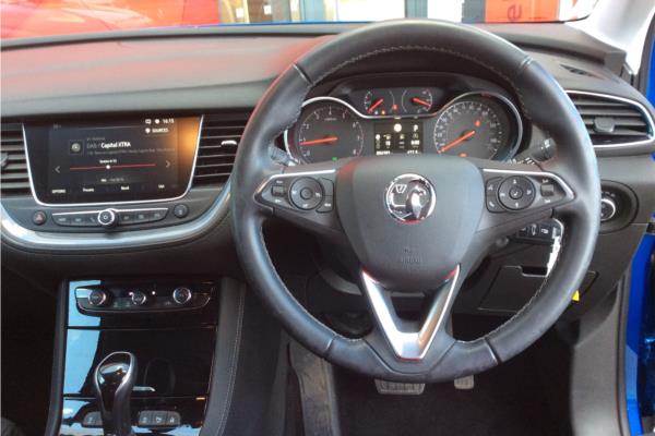 2020 Vauxhall Grandland X 1.2 Turbo SRi Nav SUV 5dr Petrol Auto (s/s) (130 ps) - Berson Black, photo 11