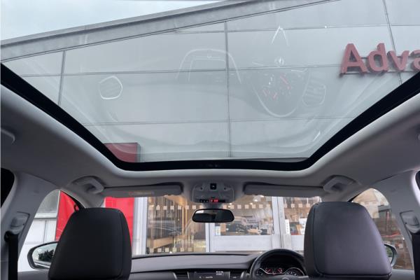 2019 Vauxhall Grandland X 1.5 Turbo D BlueInjection Elite Nav SUV 5dr Diesel Manual Euro 6 (s/s) (130 ps) - Leather, photo 22