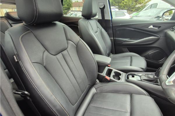 2021 Vauxhall Grandland X 1.6 Turbo Ultimate SUV 5dr Petrol Auto Euro 6 (s/s) (180 ps) - Leather, photo 33
