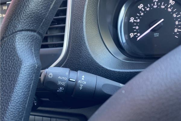 2020 VAUXHALL VIVARO - Cloth, photo 21
