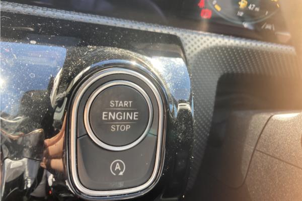 Non Franchise 2019 MERCEDES-BENZ A 200 D AMG LINE PREMIUM - Leather, photo 25