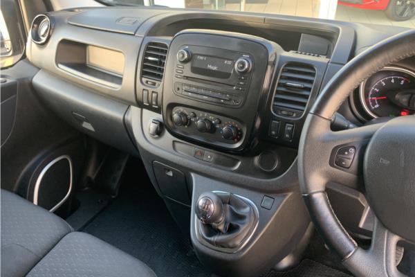 Non Franchise 2019 Vauxhall Vivaro 1.6 CDTi 2700 BiTurbo ecoTEC Sportive Panel Van 5dr Diesel Manual L1 H1 Euro 6 (s/s) (125 ps) - Connect Black, photo 11